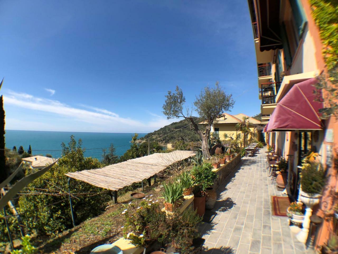 Hotel Villa Belvedere Bonassola Bagian luar foto
