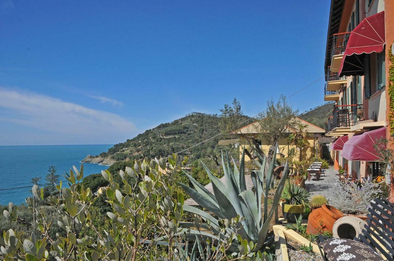 Hotel Villa Belvedere Bonassola Bagian luar foto
